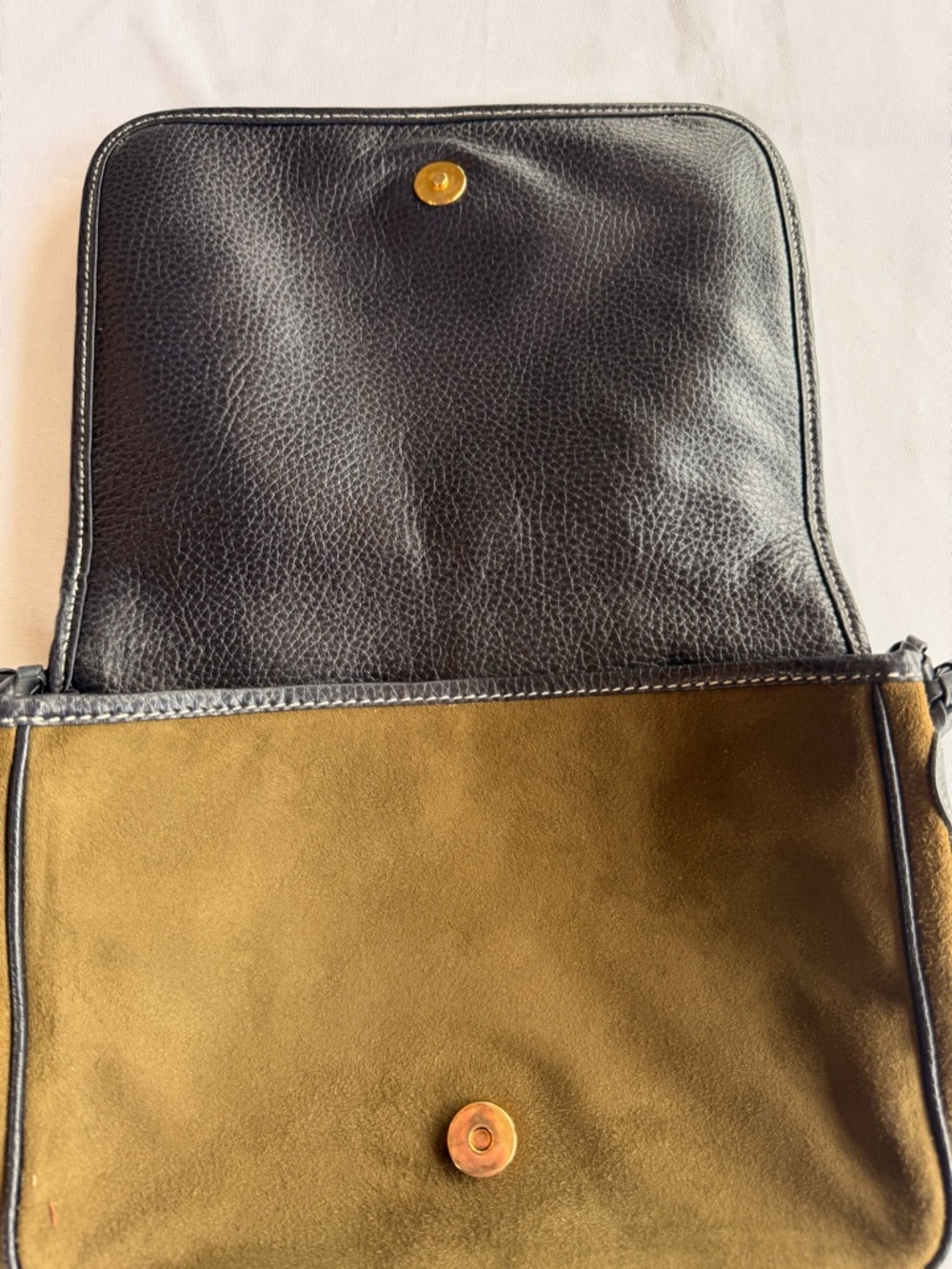 Vintage Lladro Dark Green Suede Purse with Braided Black Leather Detail - Picture 12 of 16
